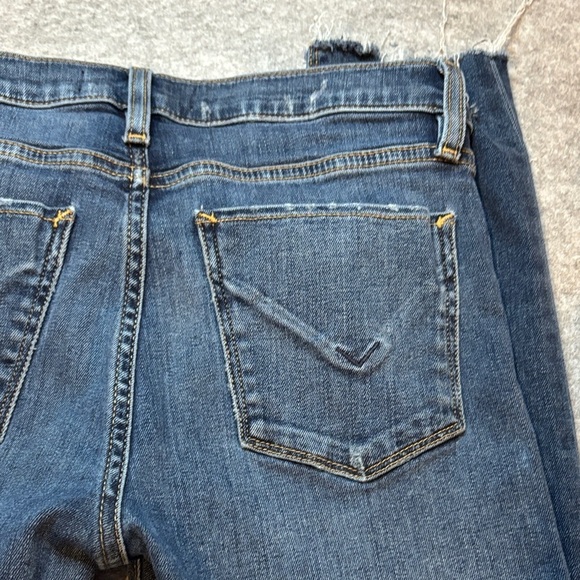 💥 Hudson Nico Skinny Jeans • Size 26 • Medium-Dark Wash w/Frayed Hem 💥 - Picture 13 of 13